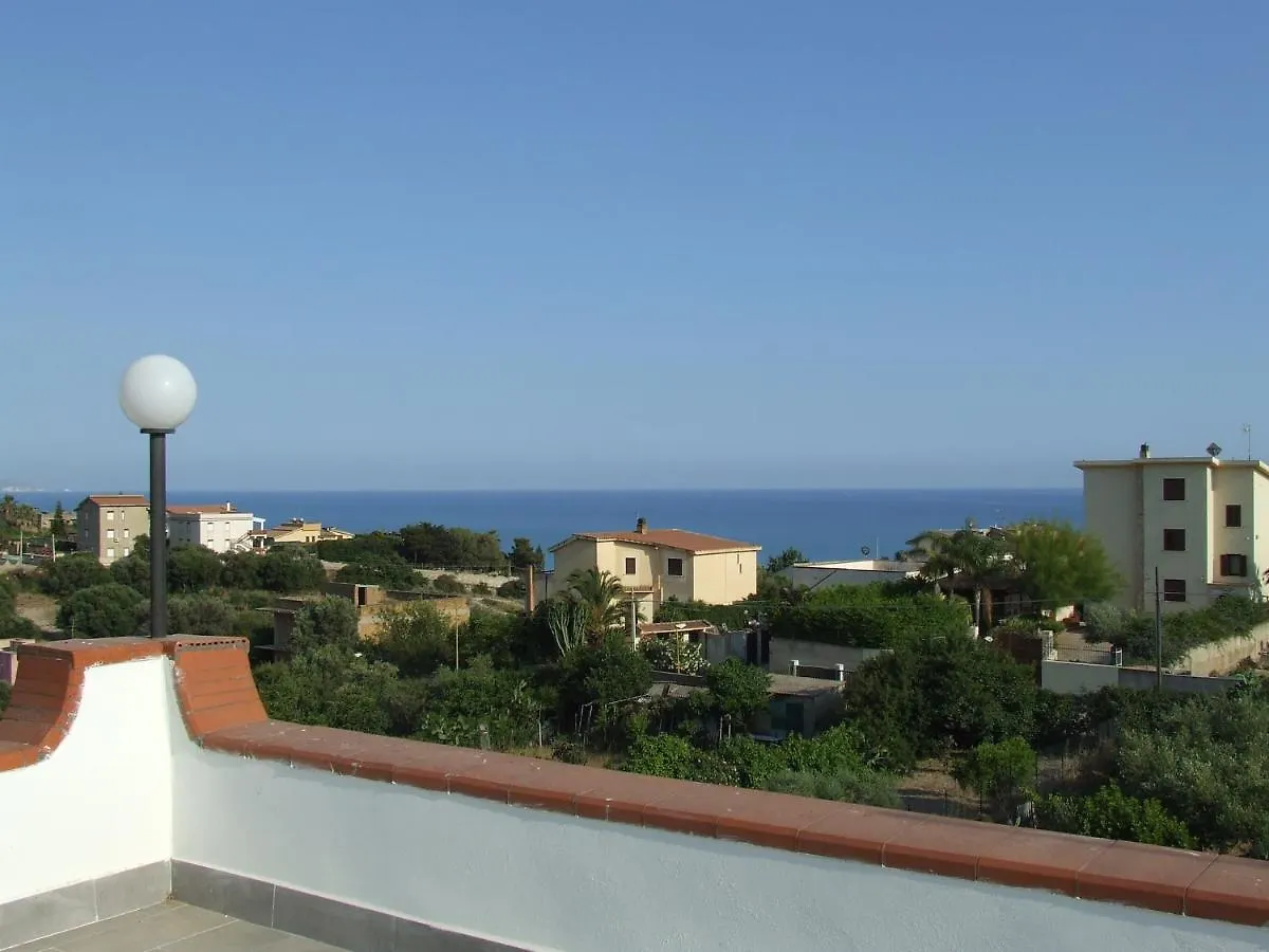Villa Olea Realmonte 0*,